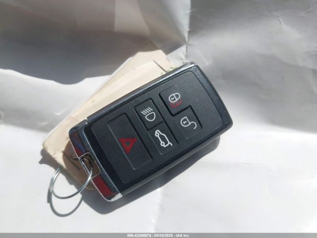 SALWS2RU8MA795751-11