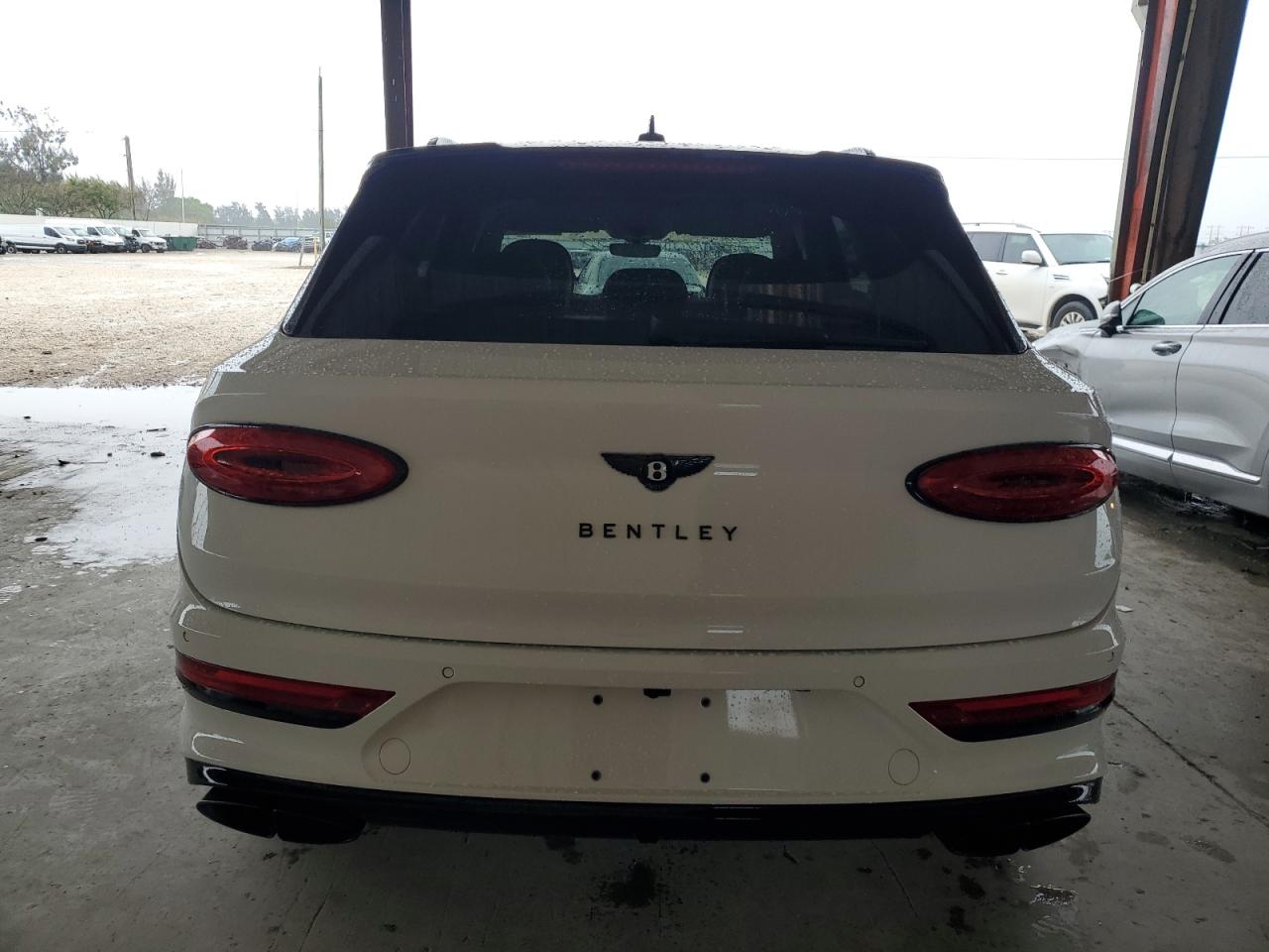 SJAAM2ZV5MC033696-6