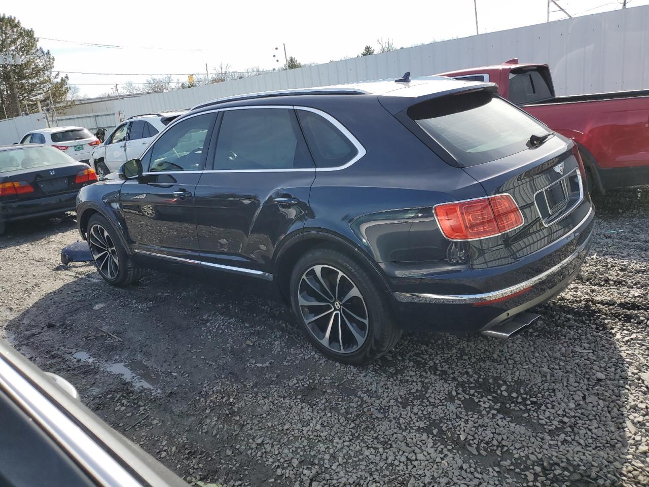 SJAAM2ZV9LC028385-2