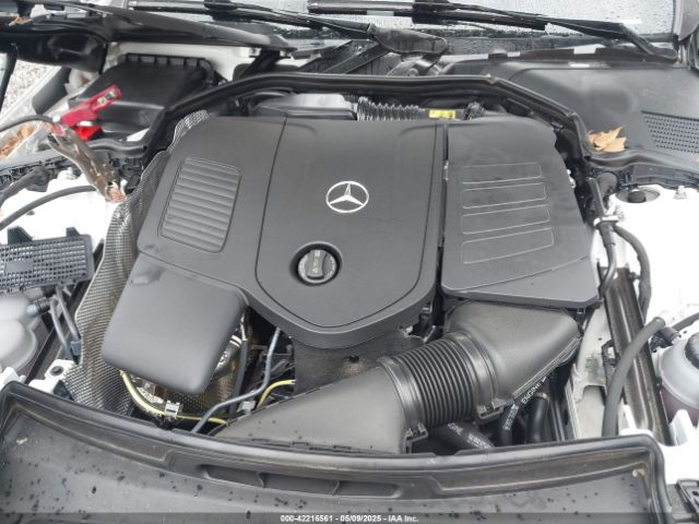 W1KAF4GB5RR226986-10