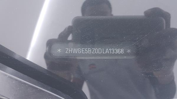 ZHWGE5BZ0DLA13368-9