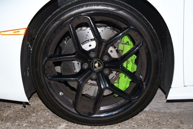 ZHWUC2ZF1KLA11922-8