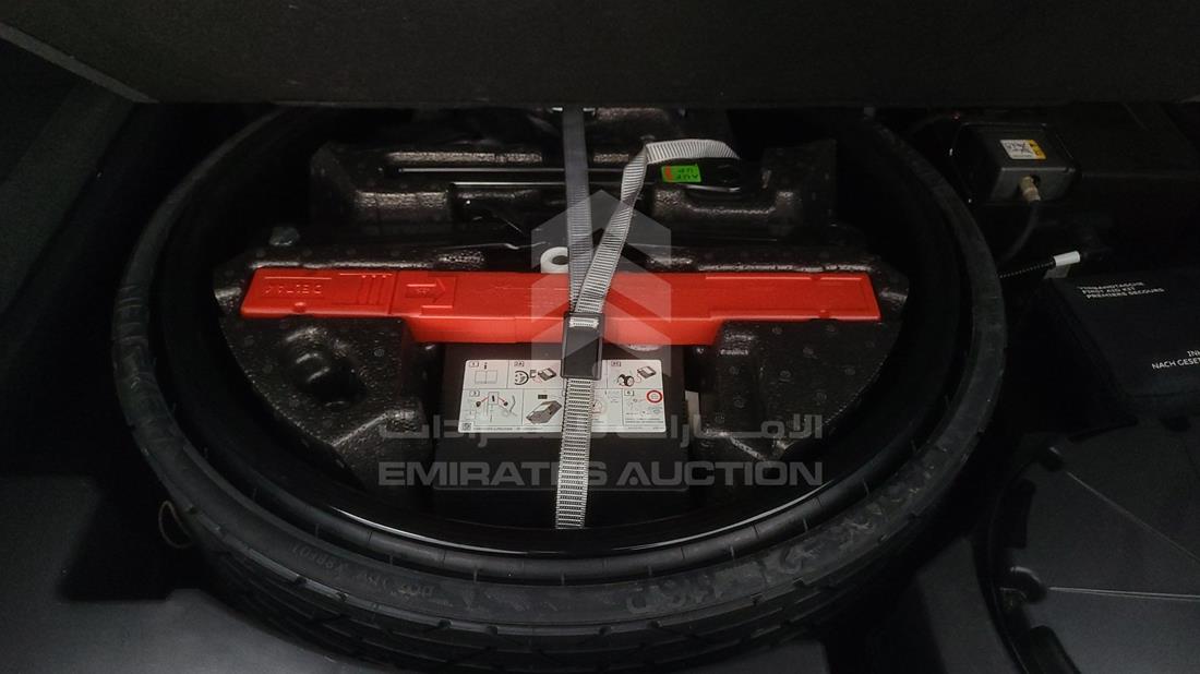 ZPBEA1ZL4KLA00972-9