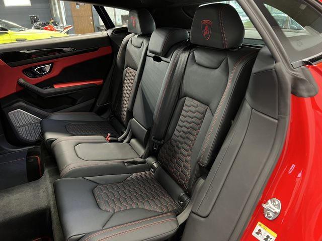 ZPBUA1ZL7NLA17653-6
