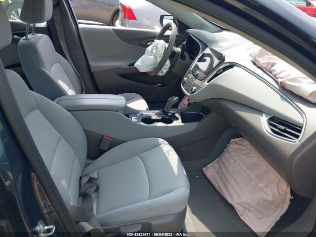 1G1ZD5ST1LF132095-5