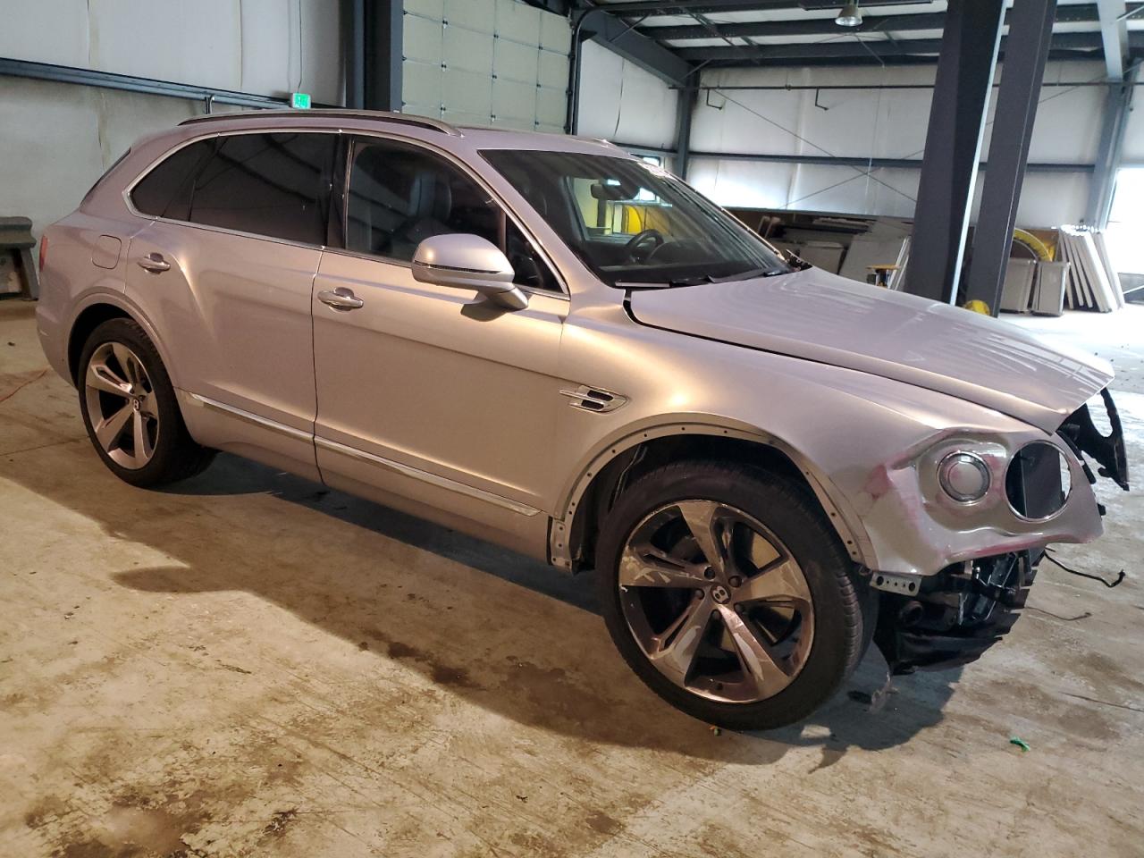 SJAAC2ZV6JC016839-4]