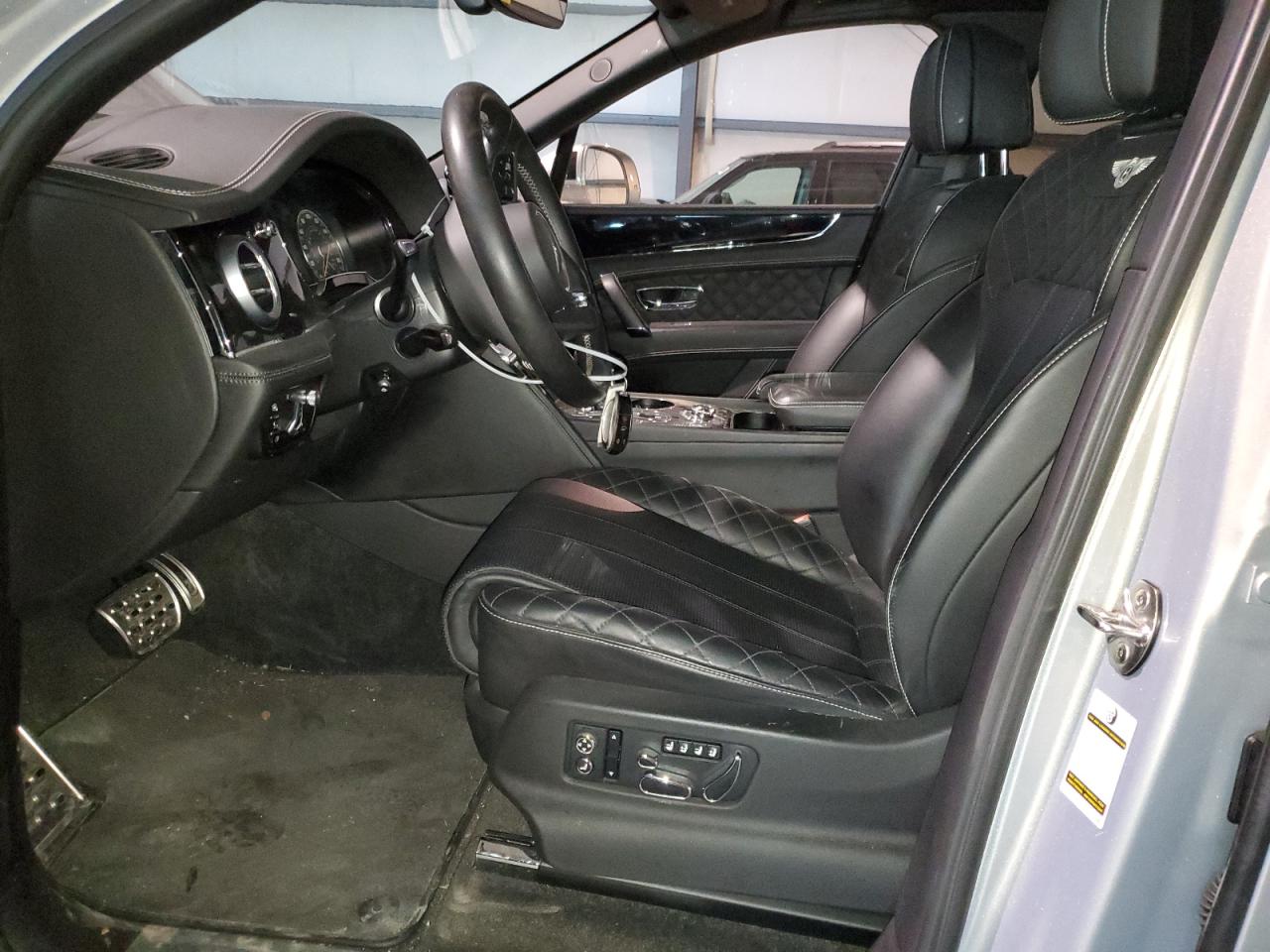 SJAAC2ZV6JC016839-7