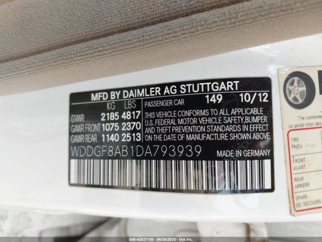 WDDGF8AB1DA793939-9