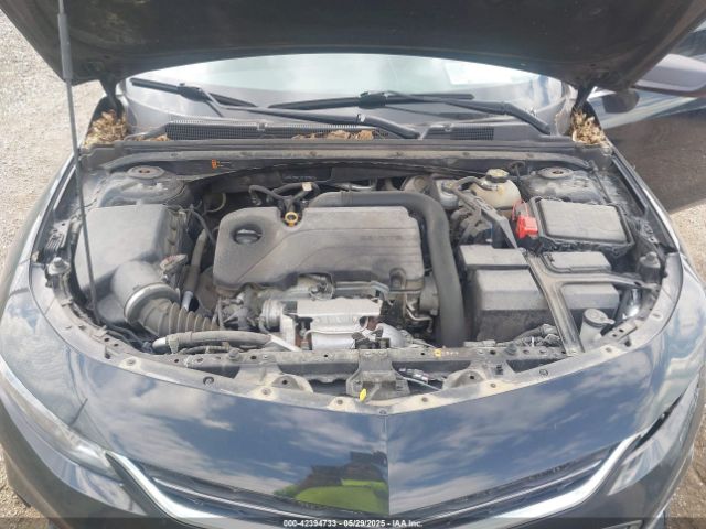 1G1ZB5ST2JF251857 9