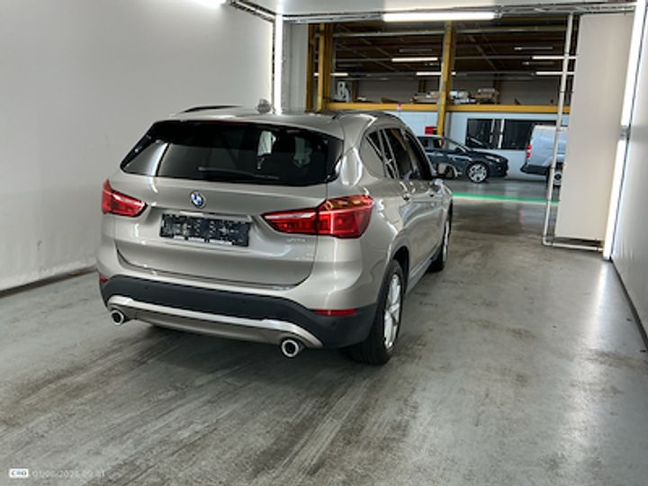 WBA71AC0505T33887 4